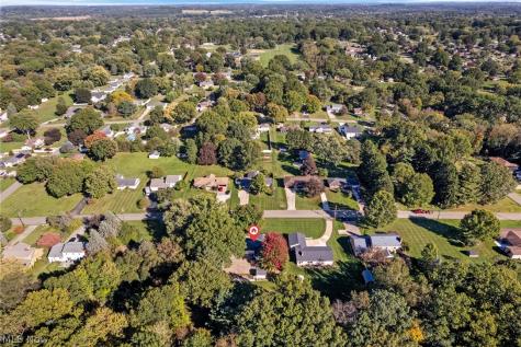 3681 Mariwood Avenue NW Massillon OH 44646