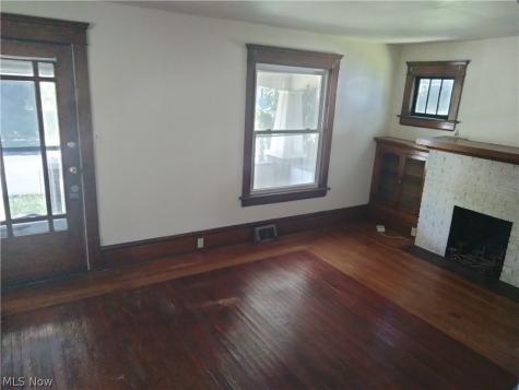 949 W Exchange Street Akron OH 44302
