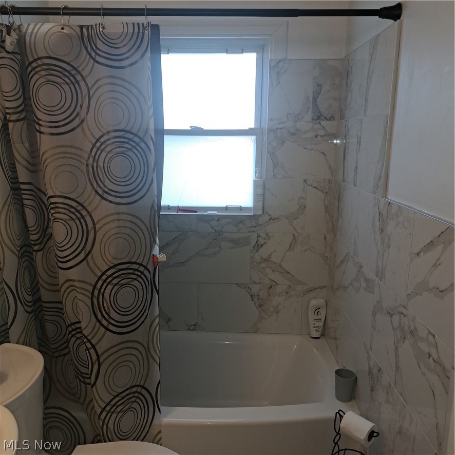480 W Hylda Avenue Youngstown OH 44511