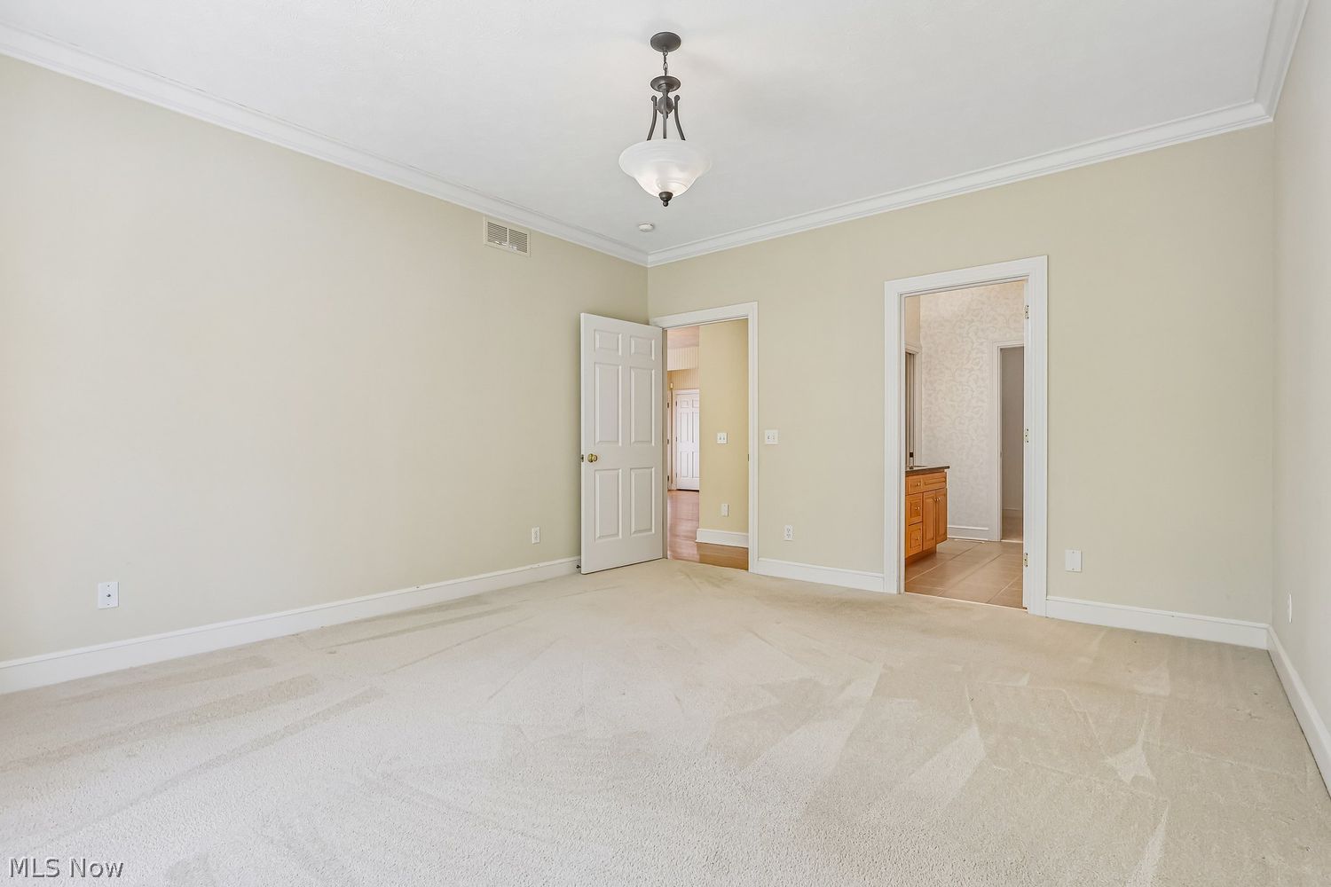 16905 Knolls Way Chagrin Falls OH 44023