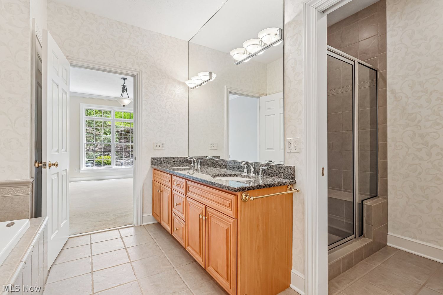 16905 Knolls Way Chagrin Falls OH 44023