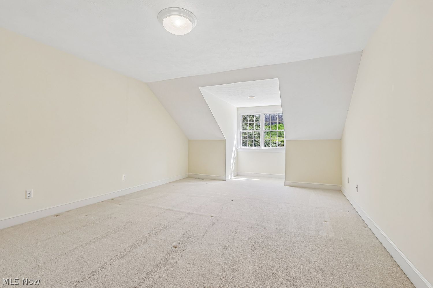 16905 Knolls Way Chagrin Falls OH 44023