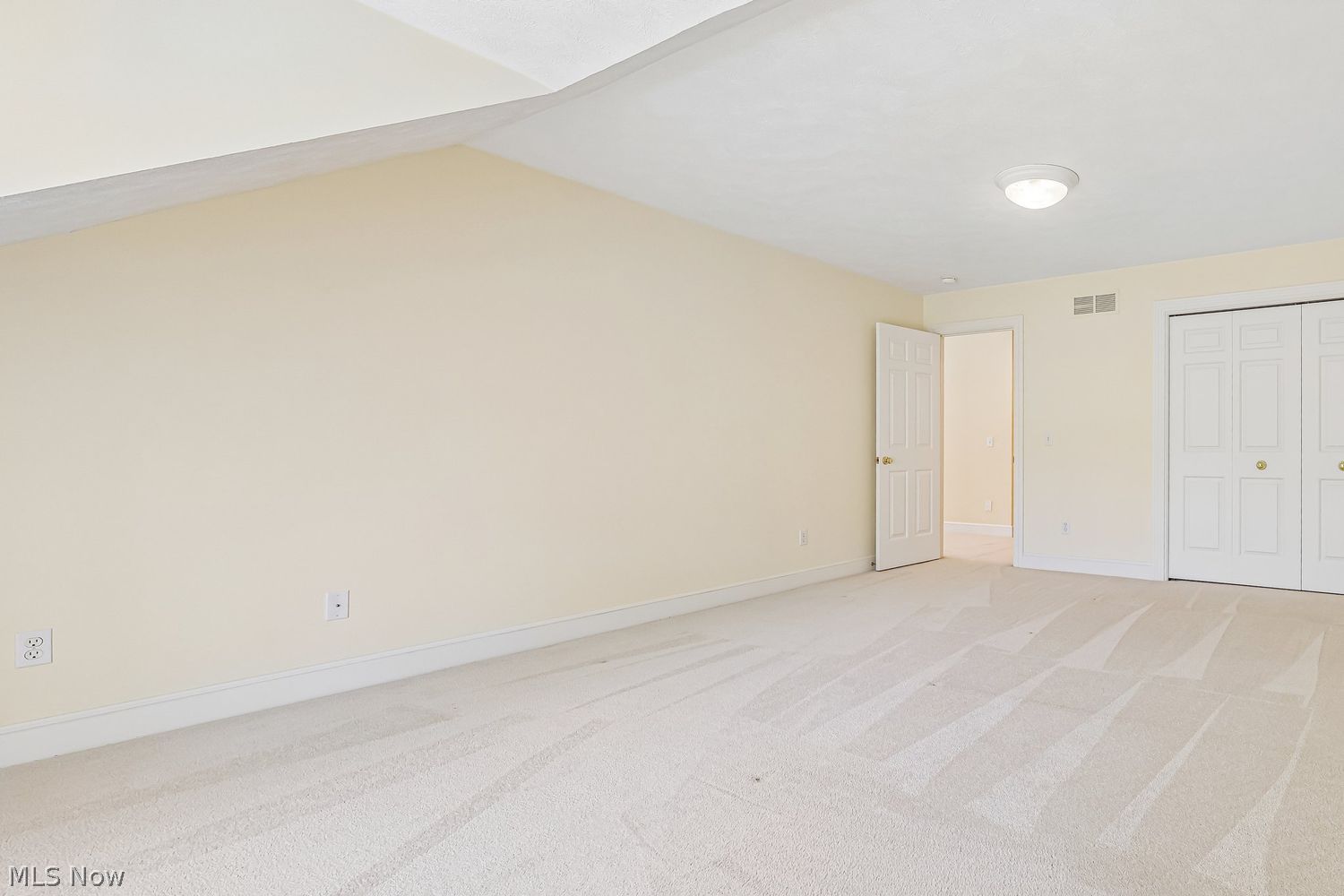16905 Knolls Way Chagrin Falls OH 44023