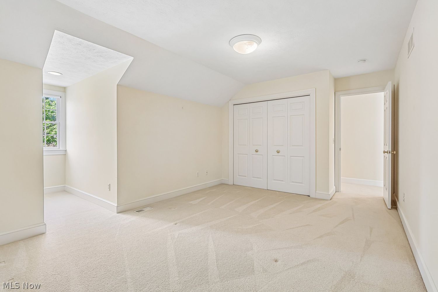 16905 Knolls Way Chagrin Falls OH 44023