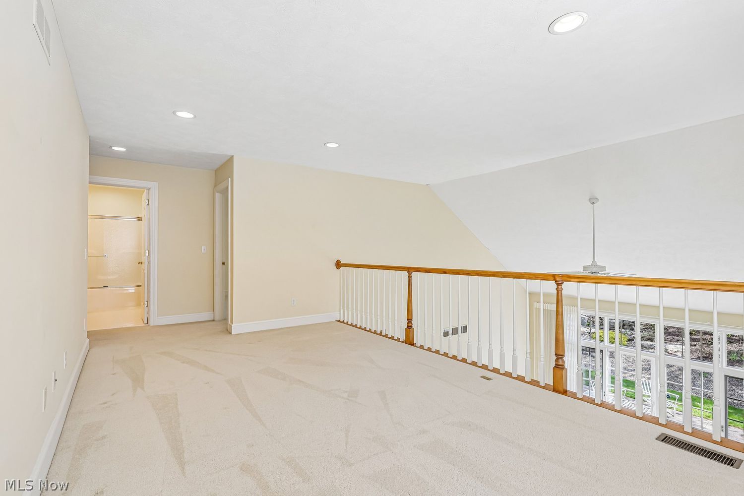 16905 Knolls Way Chagrin Falls OH 44023