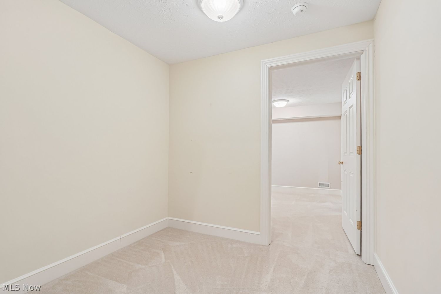 16905 Knolls Way Chagrin Falls OH 44023