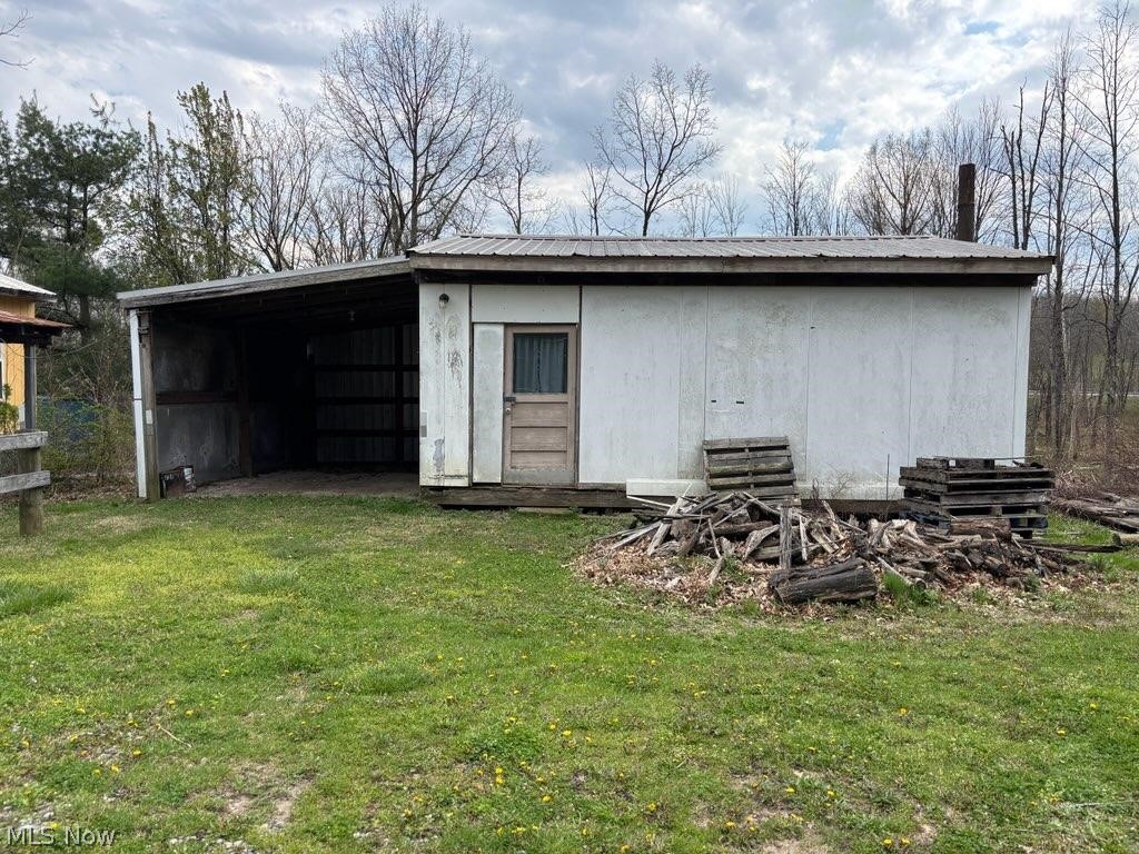 13516 Old Glory Road Lore City OH 43755