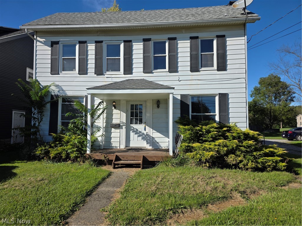 489 Columbia Street Leetonia OH 44431