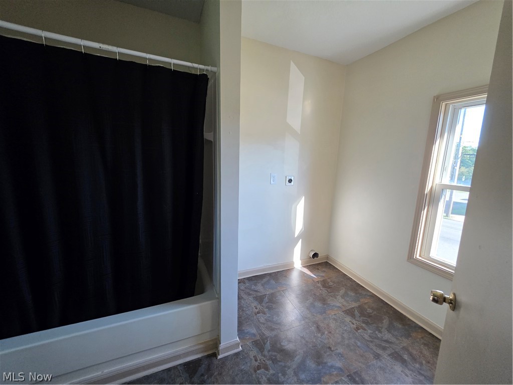 489 Columbia Street Leetonia OH 44431