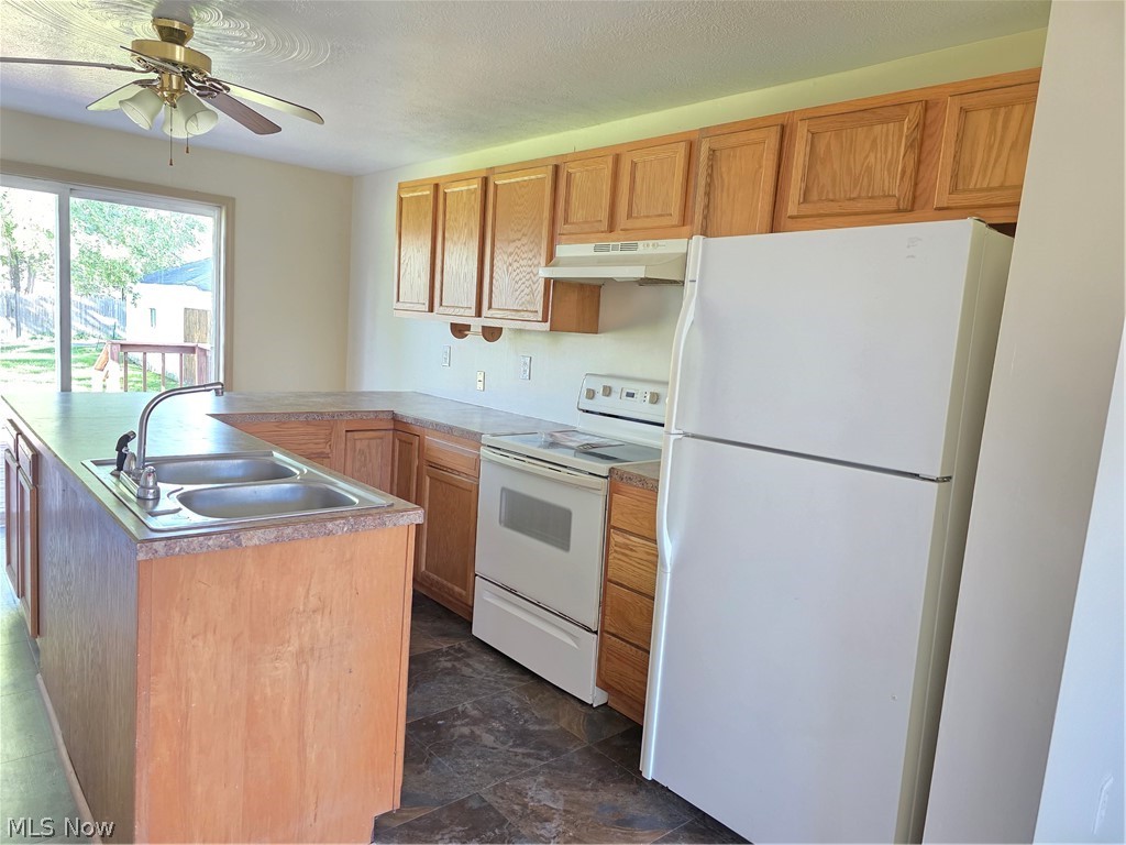 489 Columbia Street Leetonia OH 44431