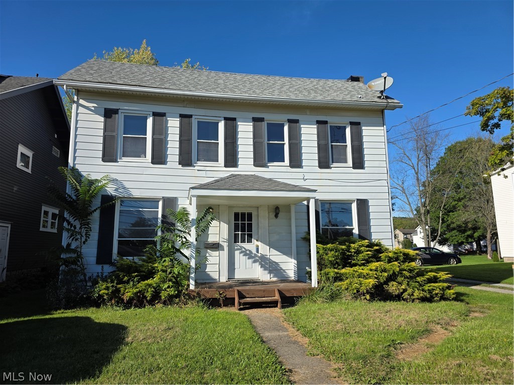 489 Columbia Street Leetonia OH 44431