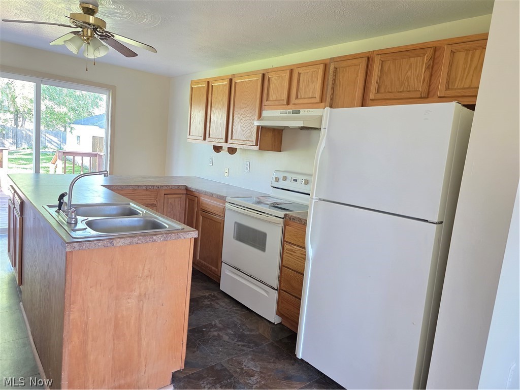 489 Columbia Street Leetonia OH 44431