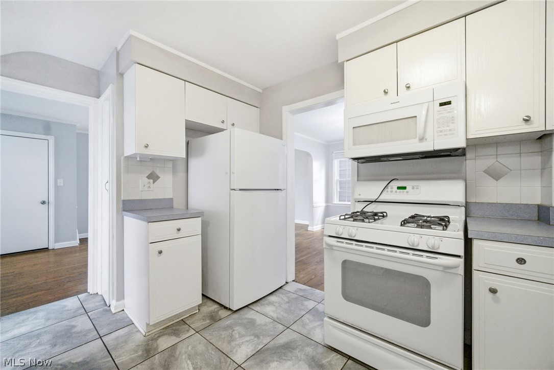 4438 Baintree Road University Heights OH 44118
