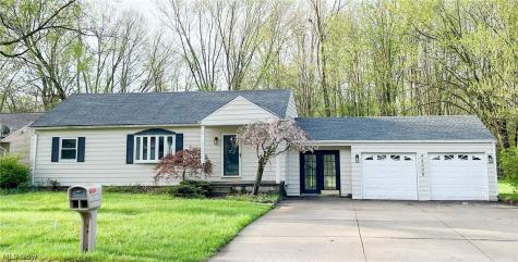42009 Adelbert Street Elyria OH 44035
