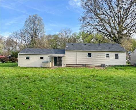 42009 Adelbert Street Elyria OH 44035