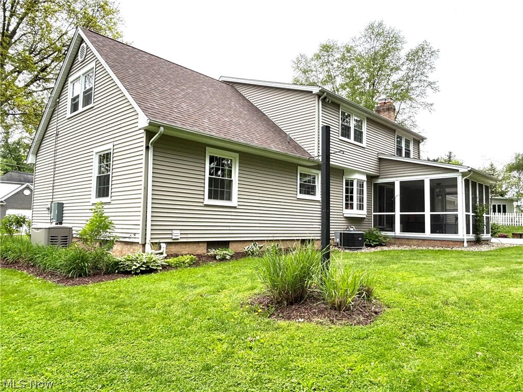 1247 Highland Avenue Salem OH 44460