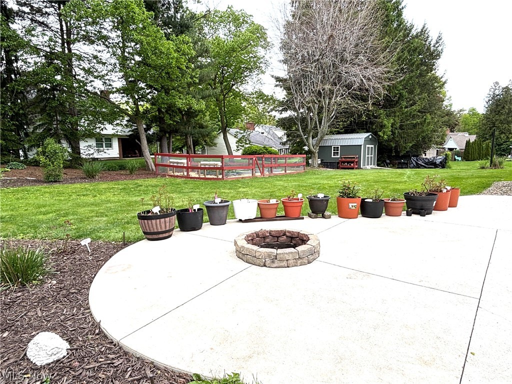 1247 Highland Avenue Salem OH 44460