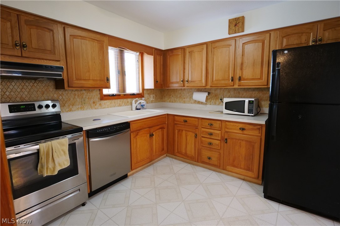 9307 Munich Drive Parma OH 44130