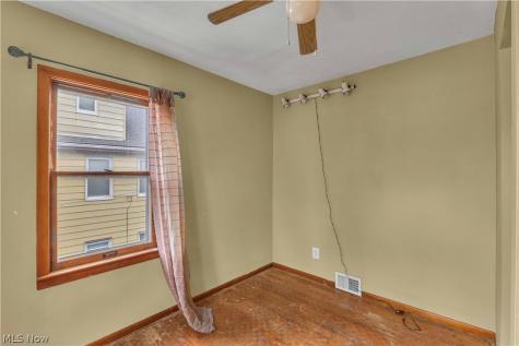 20710 Fuller Avenue Euclid OH 44123