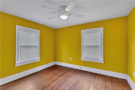 20710 Fuller Avenue Euclid OH 44123