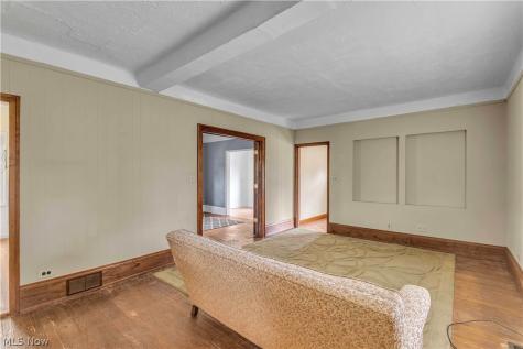 20710 Fuller Avenue Euclid OH 44123