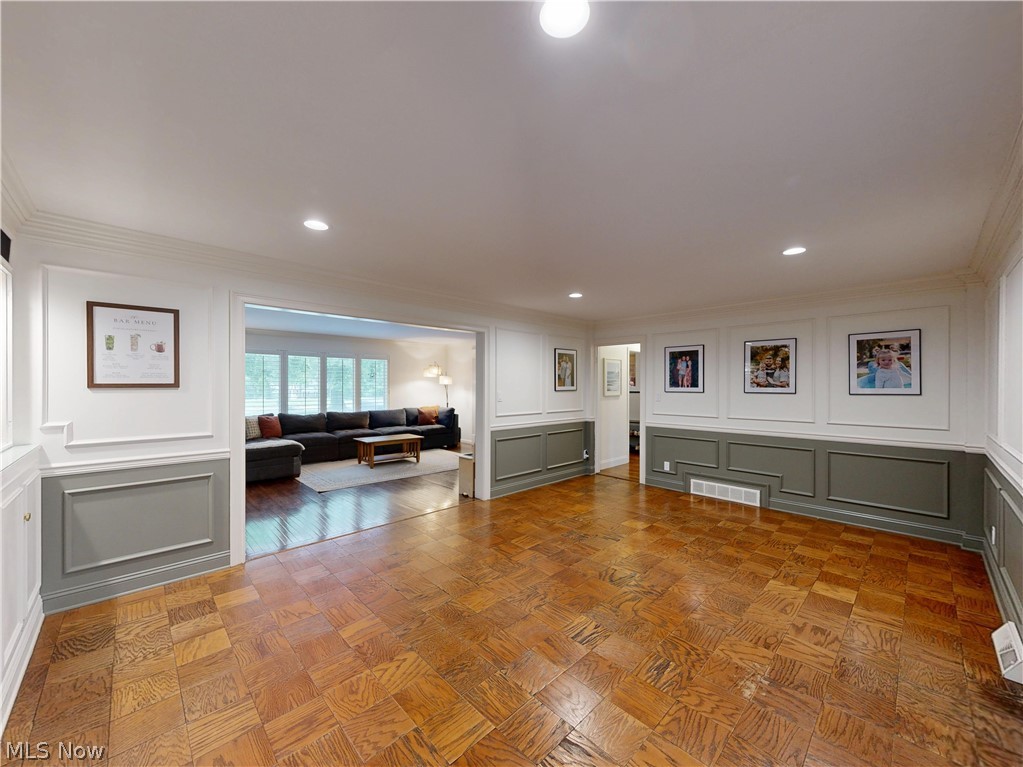21522 S Woodland Road Shaker Heights OH 44122