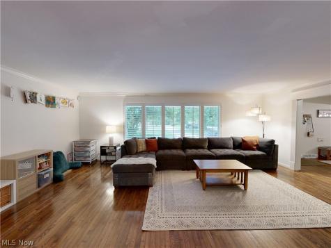 21522 S Woodland Road Shaker Heights OH 44122