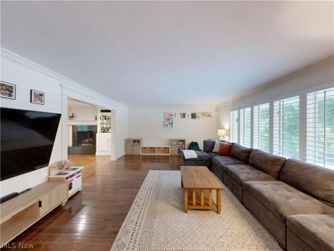 21522 S Woodland Road Shaker Heights OH 44122