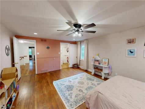 21522 S Woodland Road Shaker Heights OH 44122