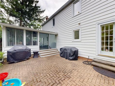 21522 S Woodland Road Shaker Heights OH 44122