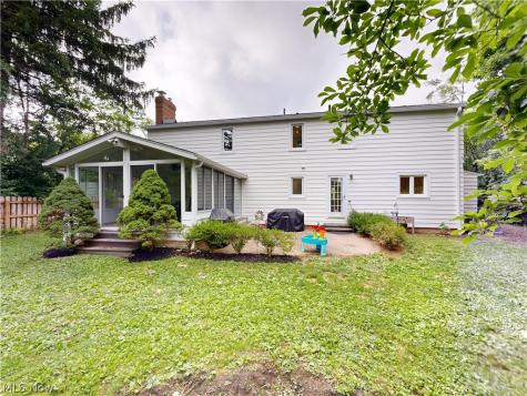 21522 S Woodland Road Shaker Heights OH 44122