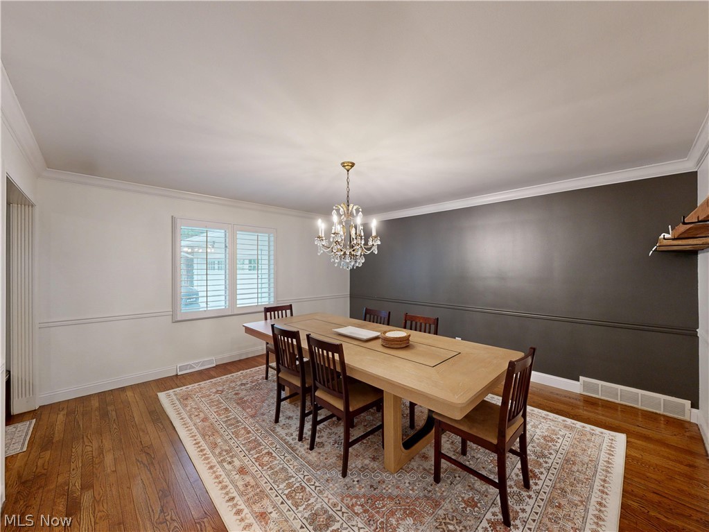 21522 S Woodland Road Shaker Heights OH 44122