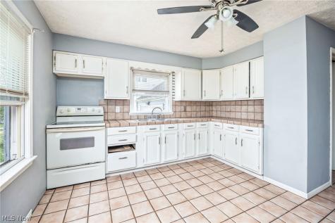 4238 20th Street NW Canton OH 44708