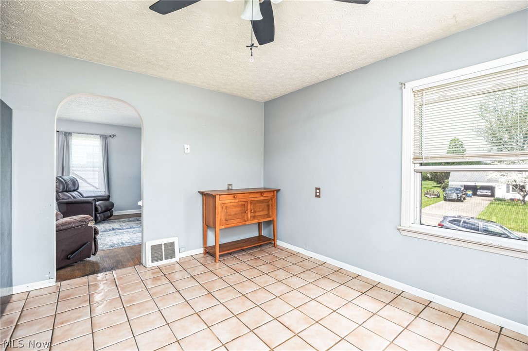 4238 20th Street NW Canton OH 44708