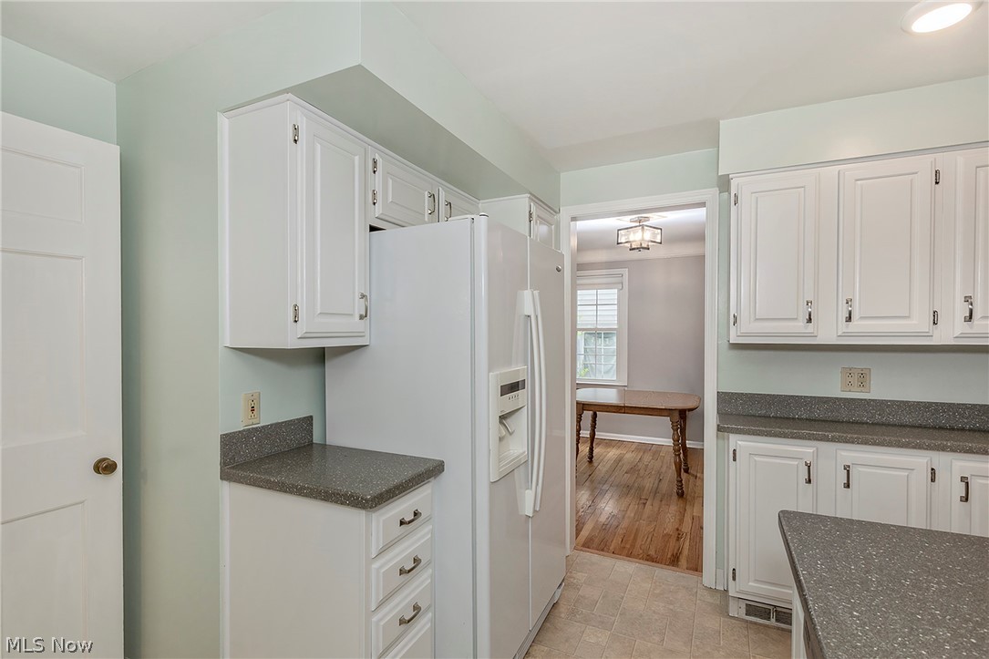 5164 Spencer Road Lyndhurst OH 44124