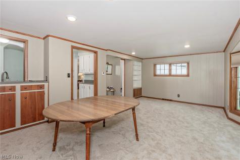 5164 Spencer Road Lyndhurst OH 44124