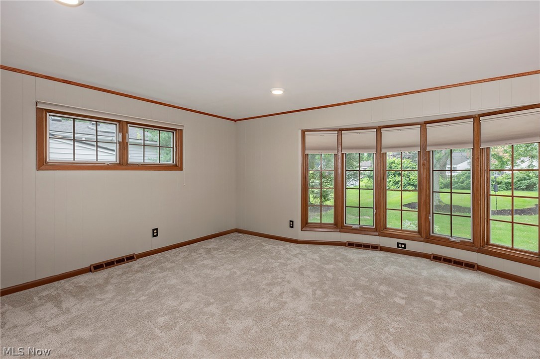 5164 Spencer Road Lyndhurst OH 44124