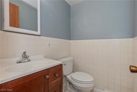 5164 Spencer Road Lyndhurst OH 44124