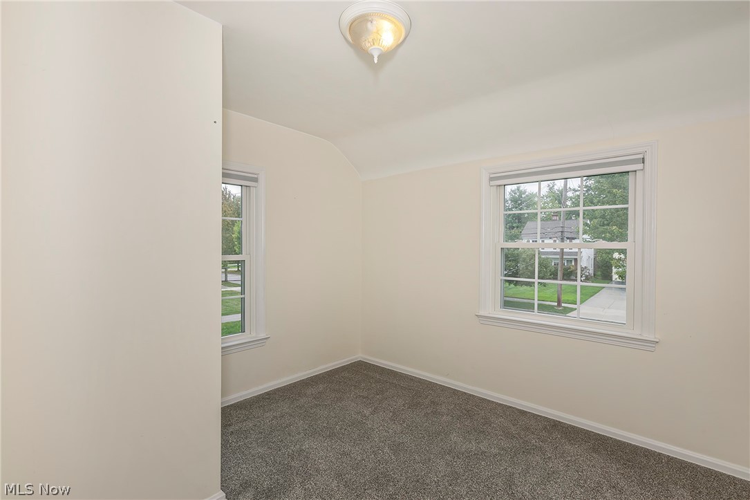 5164 Spencer Road Lyndhurst OH 44124