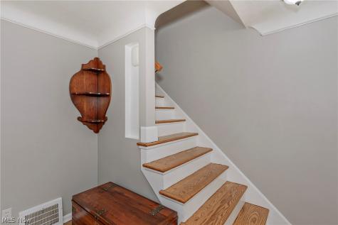 5164 Spencer Road Lyndhurst OH 44124