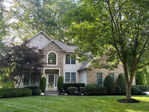 2374 Glenwood Lane Avon OH 44011
