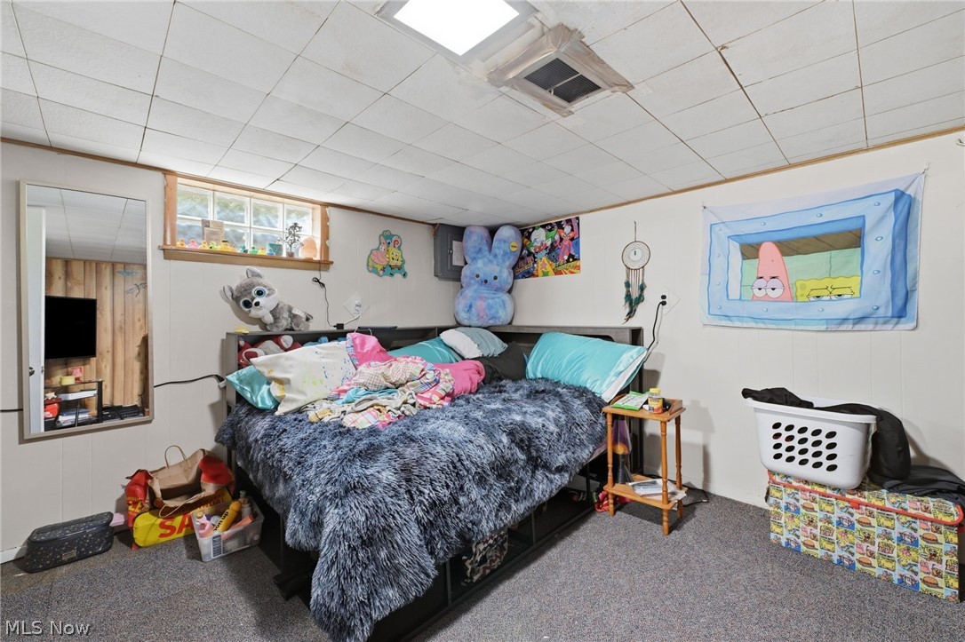 369 E 46th Street Lorain OH 44052