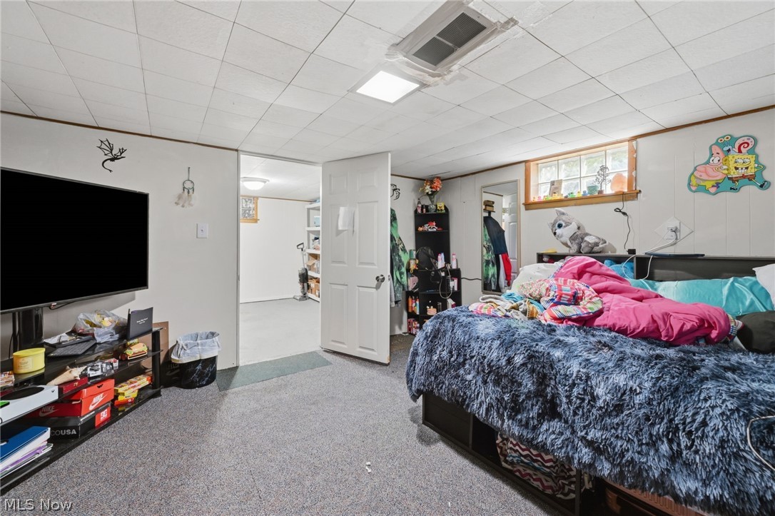 369 E 46th Street Lorain OH 44052