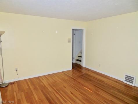 1610 Mayview Avenue Cleveland OH 44109