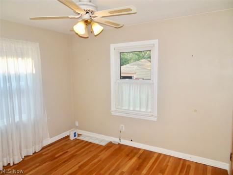 1610 Mayview Avenue Cleveland OH 44109