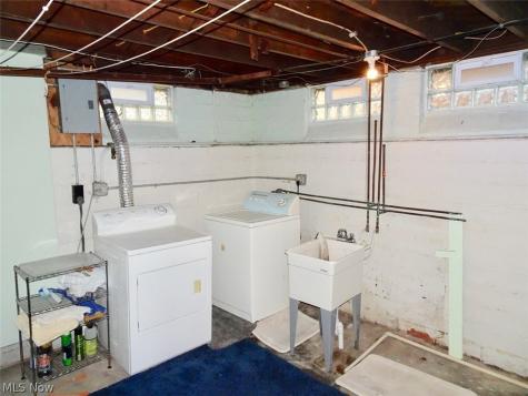1610 Mayview Avenue Cleveland OH 44109