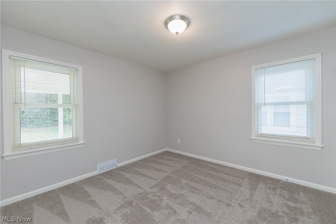 3707 Longwood Avenue Parma OH 44134
