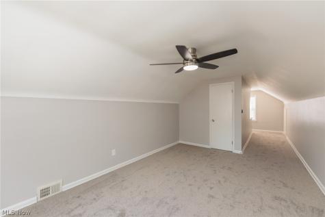 3707 Longwood Avenue Parma OH 44134