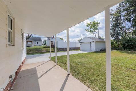 3707 Longwood Avenue Parma OH 44134