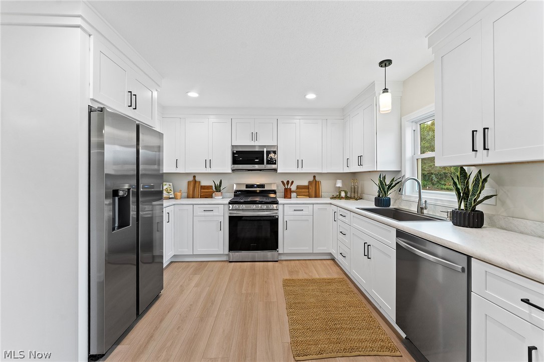 704 Cranberry Creek Boardman OH 44512